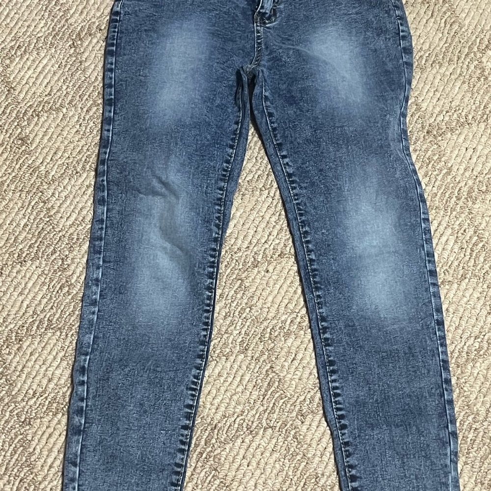 Stylish Blue Denim Jeans